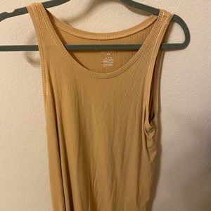 Yellow American Eagle Tank Top. Size Medium.